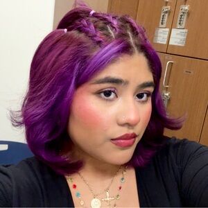 Meet your Posher, Gabi